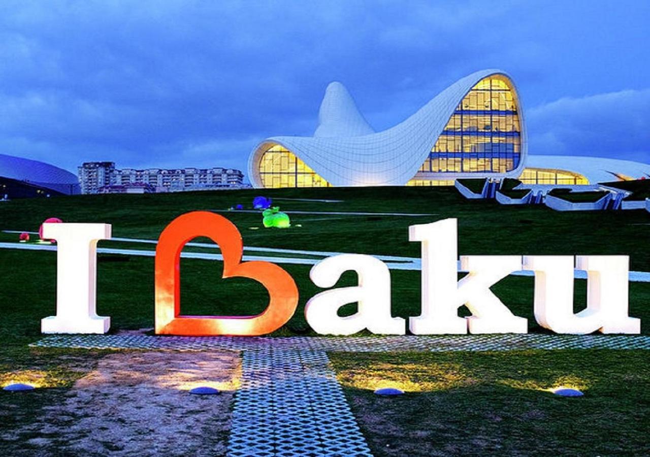 Mark City Hotel Baky Esterno foto